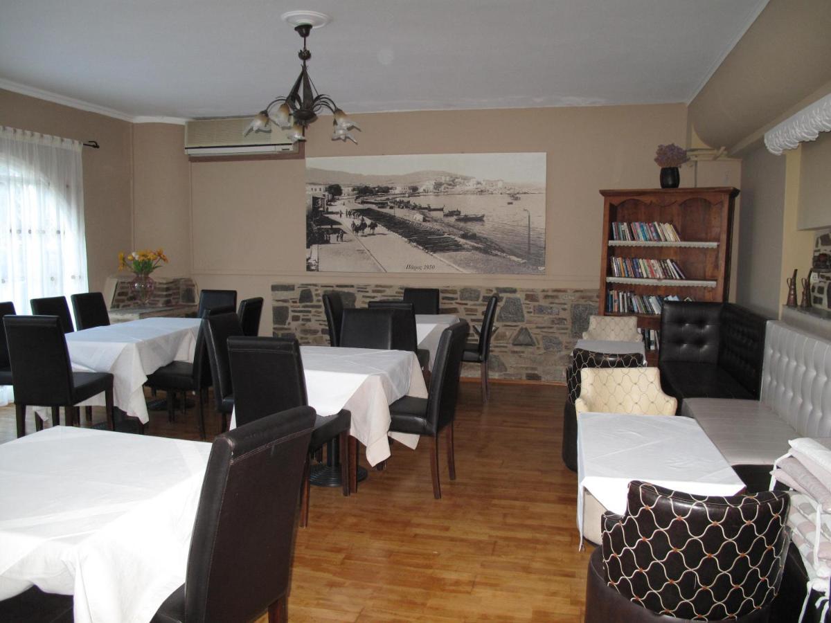 Nikolas Hotel Páros Buitenkant foto
