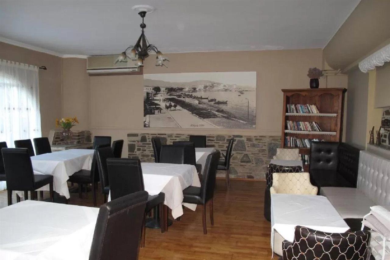 Nikolas Hotel Páros Buitenkant foto