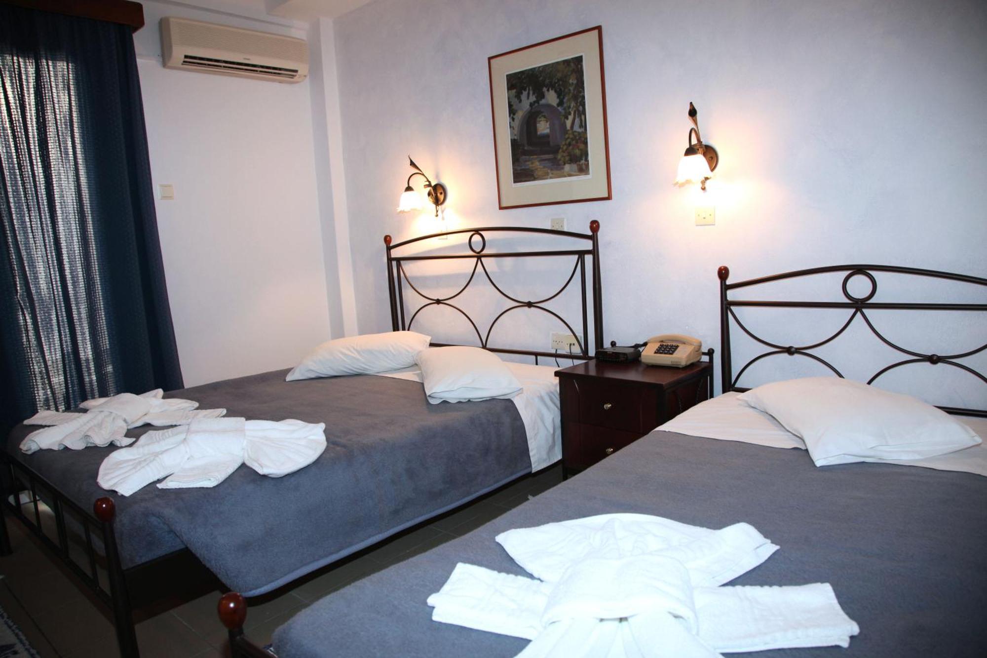 Nikolas Hotel Páros Buitenkant foto